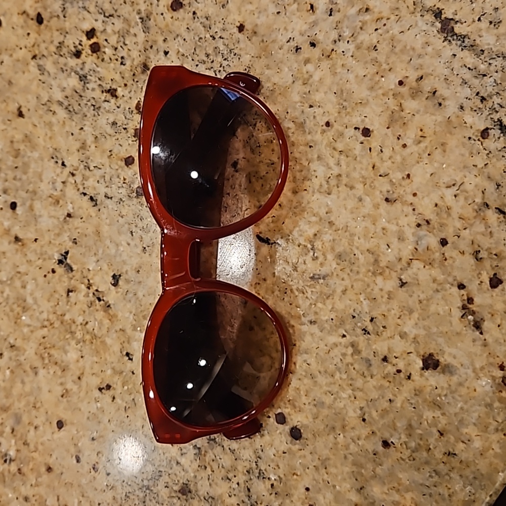 Oliver peoples cateye sunglasses